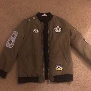 BOMBER JACKET